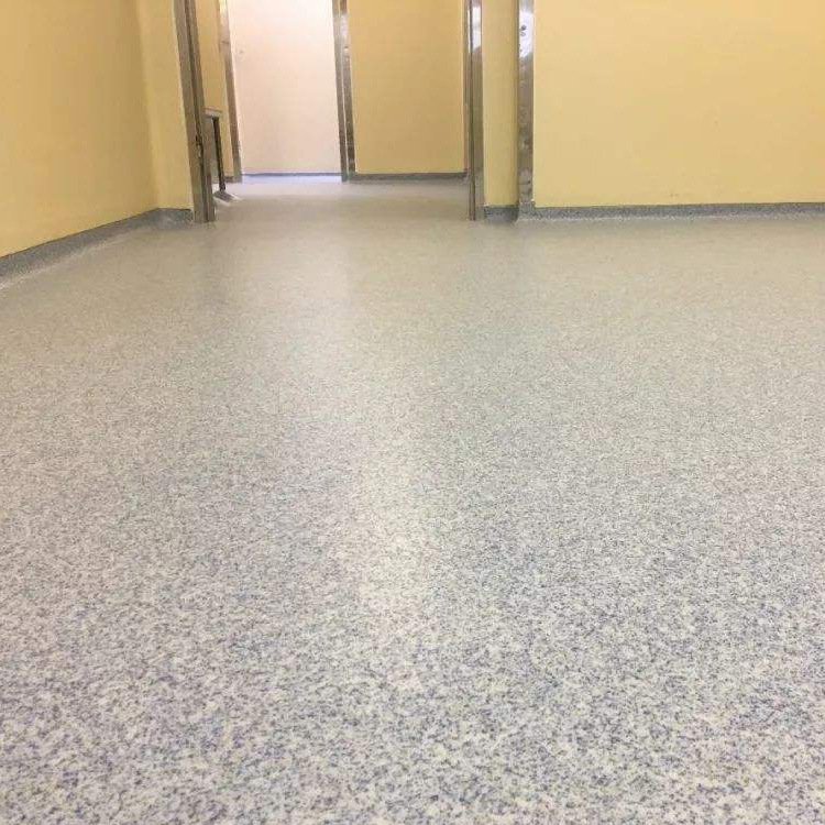 Colour-chip flooring