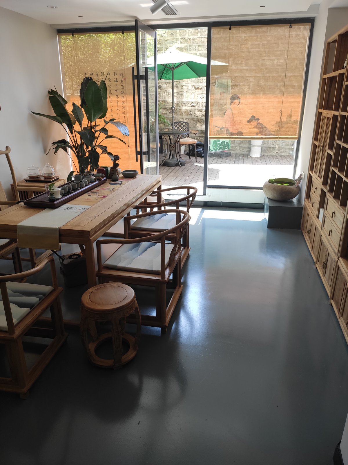 Retail & commercial interiors