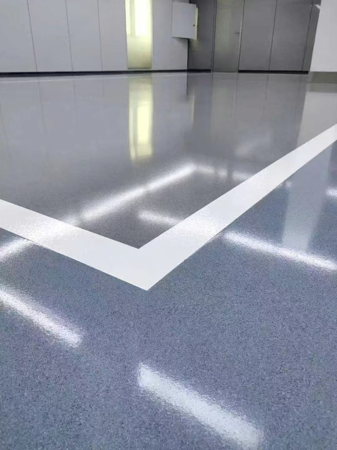 Floating-sand epoxy self-levelling