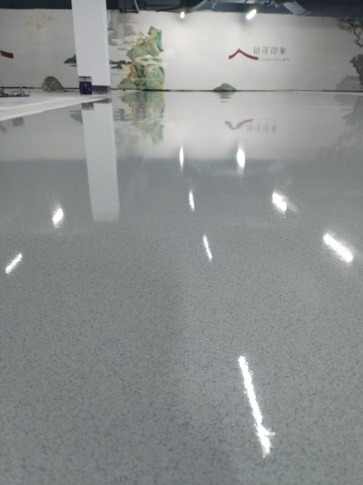 Floating-sand epoxy self-levelling