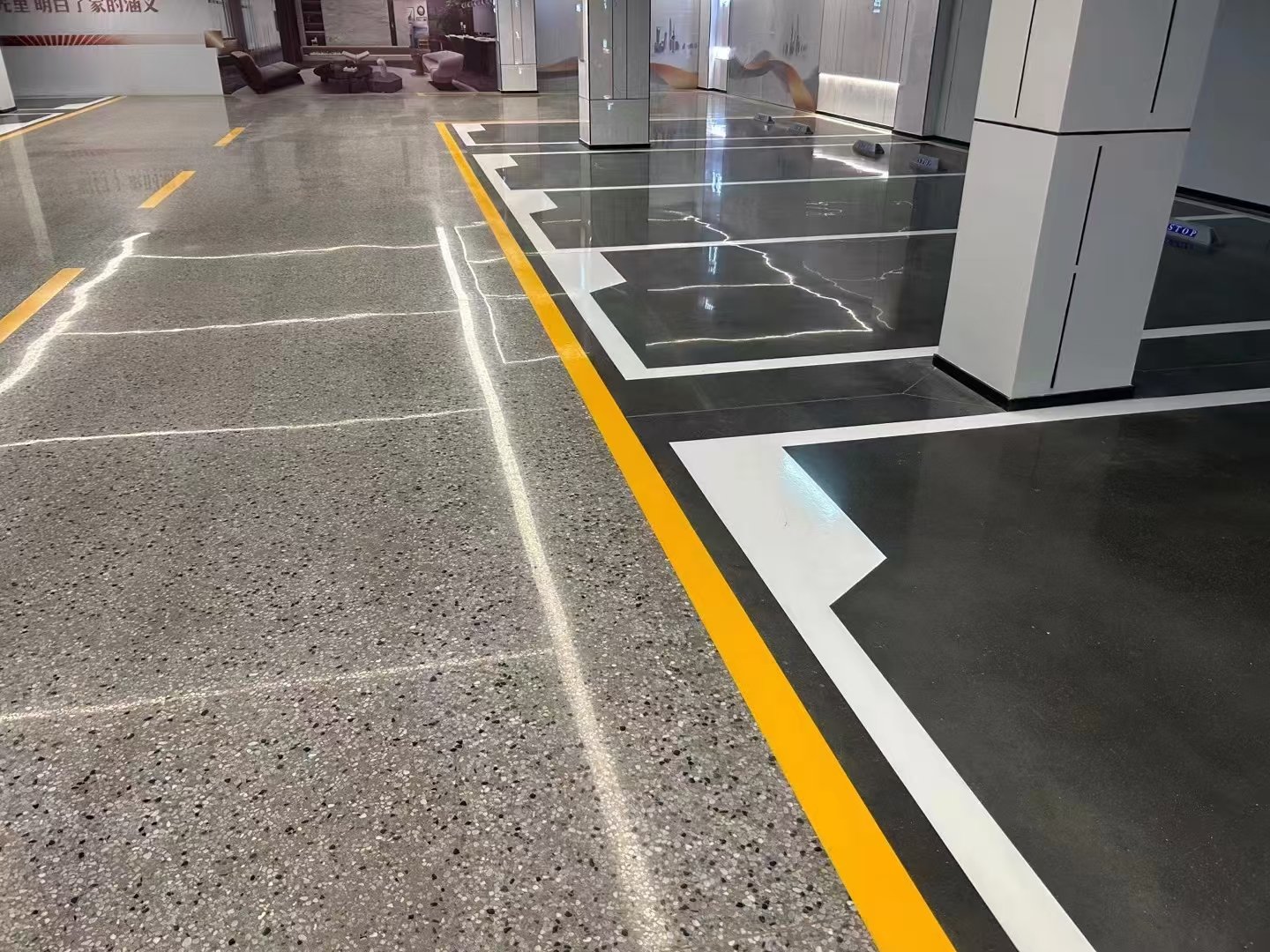 Terrazzo-style aggregate flooring