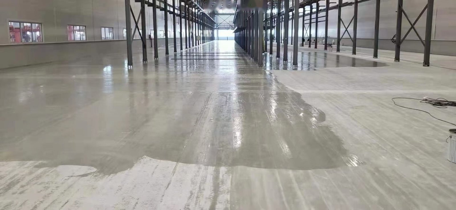 Vinyl ester heavy-duty anti-corrosion topcoat